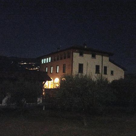 La Corte Del Cigno Monte Isola Exterior photo