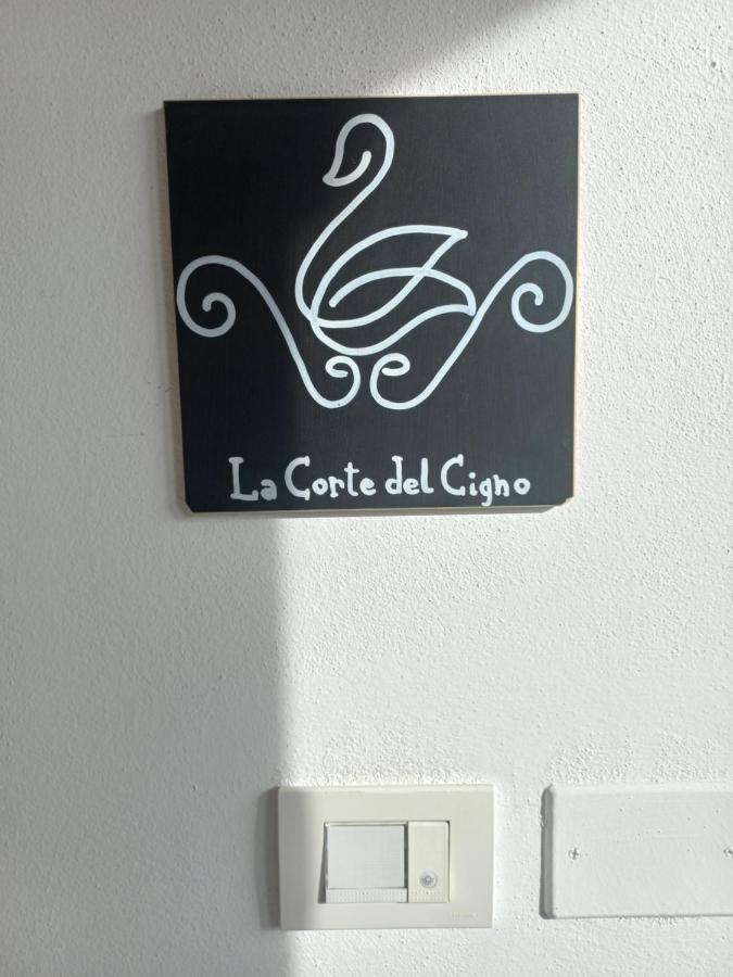 La Corte Del Cigno Monte Isola Exterior photo