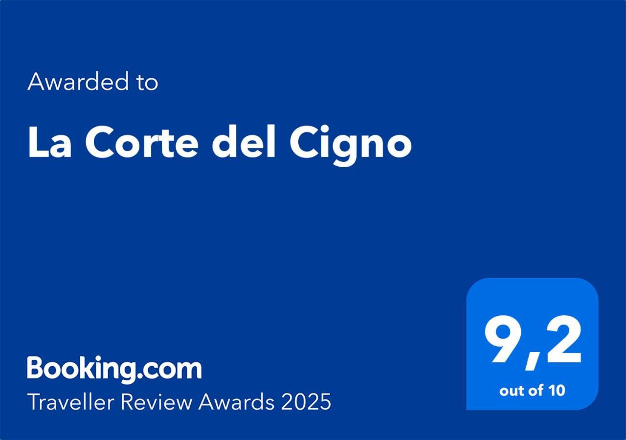 La Corte Del Cigno Monte Isola Exterior photo